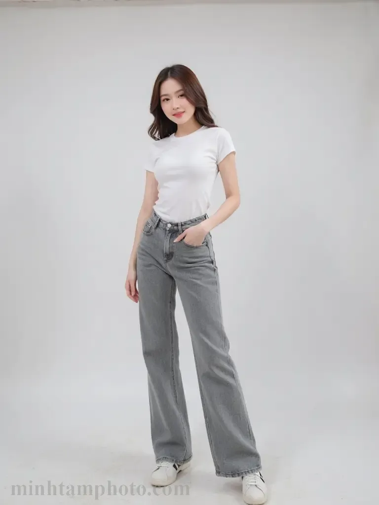 9 Cách Tạo Dáng Chụp Ảnh Khi Mặc Quần Jean Cho Nữ Siêu Sành Điệu