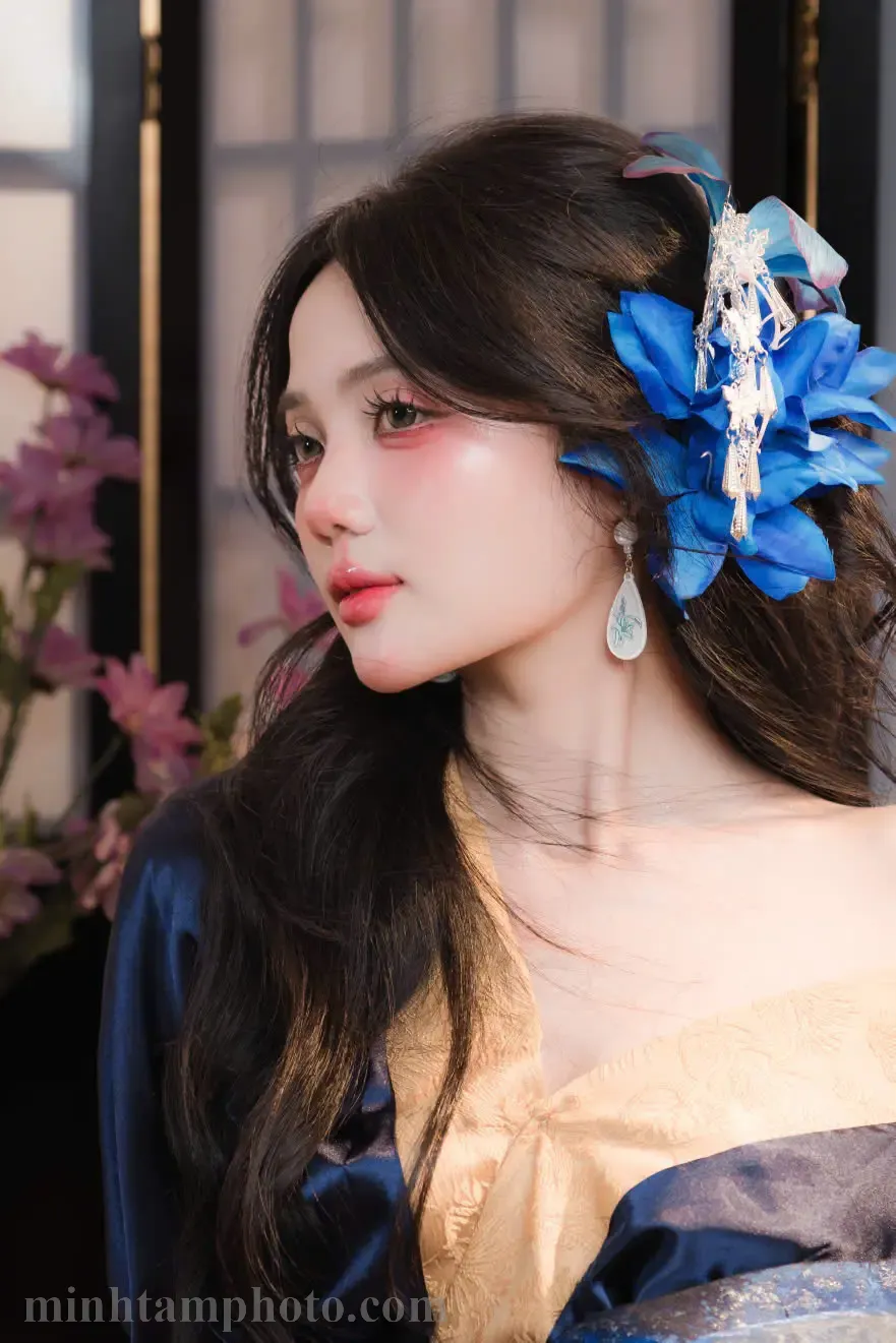 Chụp Cổ Trang &#8211; Cafe Lặng