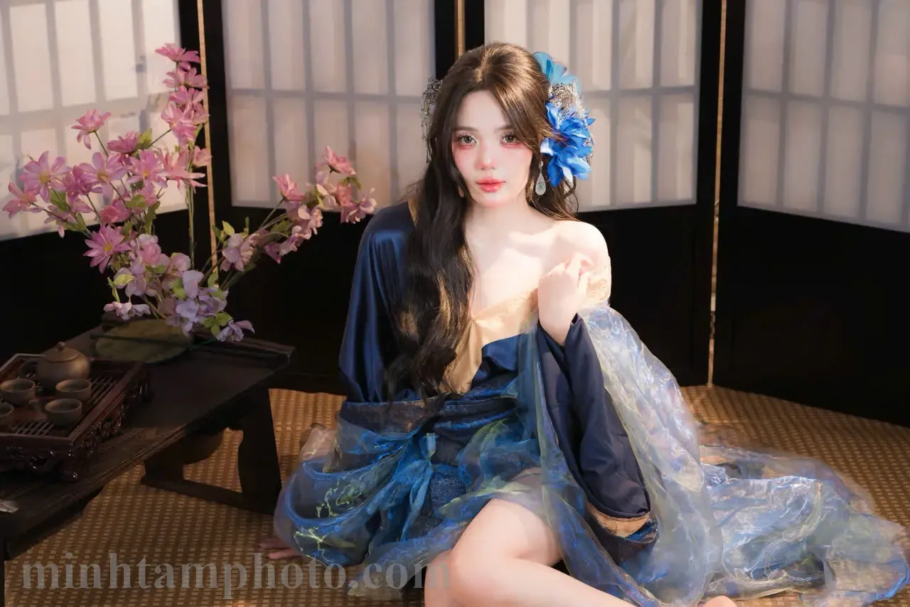 Chụp Cổ Trang &#8211; Cafe Lặng